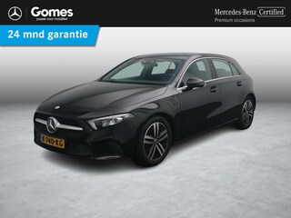 Mercedes-Benz A-klasse 180 Business Solution Luxury | Achteruitrijcamera | Sfeerverlichting | Stoelverwarming | Widescreen