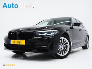 BMW 5-serie Touring 530e xDrive | Leder | Trekhaak | HUD | Camera | Memory | Stoelkoeling | DAB | Carplay
