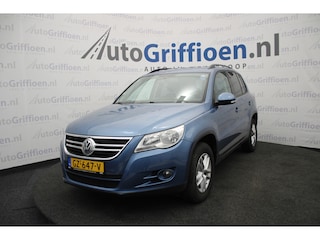 Volkswagen Tiguan 1.4 TSI Comfort&Design nette SUV met trekhaak