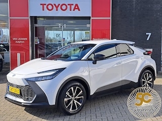 Toyota C-HR 2.0 PHEV 220 DYNAMIC NL-AUTO 4-SEIZOENSBANDEN TREKHAAK PDC V+A STOEL- EN STUURVERWARMING