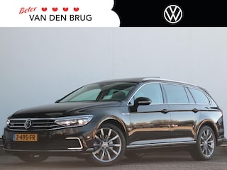 Volkswagen Passat Variant 1.4 TSI PHEV GTE Business | HUD | Afneembare trekhaak | Stoel & stuurverwarming | Panorama dak | Keyless entry | Elektrische verstelbare stoelen + memory |