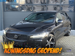 Volvo V60 2.0 T6 Plug-in hybrid AWD Plus Dark | Stoel stuurv