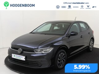 Volkswagen Polo 1.0 TSI Life | Navigatie| Parkeersensoren | Adaptieve cruise control | Elektrisch inklapbare buitenspiegels | Draadloze telefoonlader | CarPlay | Airco |