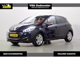 Peugeot 208 1.2 82pk Signature Connect Trekhaak NL NAP