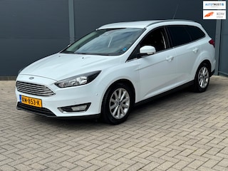Ford Focus Wagon 1.0 Titanium / Pdc / Navi / Nw Riem