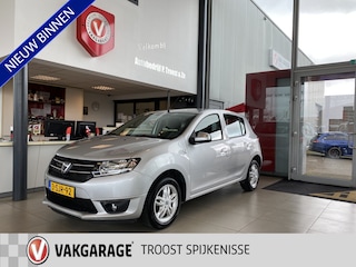 Dacia Sandero 0.9 TCe Lauréate,Navigatie,Airco,Elektrischpakket,Trekhaak,Bleutooth,Radio Cd/Mp-3 Speler,15 Inch Lmv