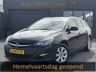 Opel Astra Sports Tourer 1.4 Turbo Blitz Navi,Trekhaak,120pk,Pdc,6 Bak,Lm velgen,Clima,Cruise,N.A.P,Net beurt gehad,Apk tot 09-2026