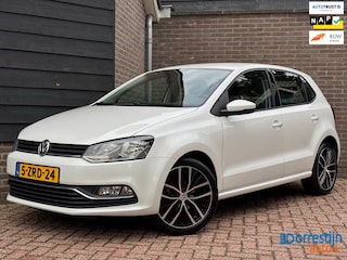 Volkswagen Polo 1.0 Comfortline | Navi | MirrorLink | 17inch | Cruise | Facelift | NAP
