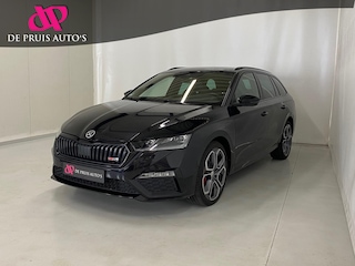 Skoda Octavia Combi 1.4 TSI RS iV PHEV Business 19Inch Carbon El.stoel Camera Lane-assist Kessy-Go ACC Matrix-LED kopl Verwarmd stuur