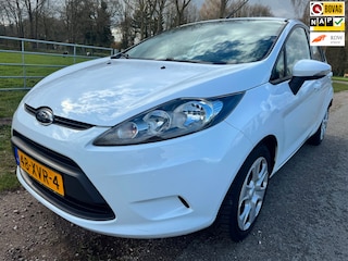 Ford Fiesta 1.25 Champion 1ste eigenaar en pas 56.980km gereden!!