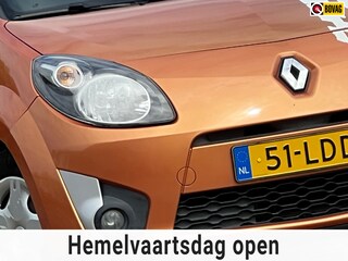 Renault Twingo 1.2-16V Authentique Sport - T.S. ORANGE R.T.T - Airco/Lichtmetaal - Uber netjes