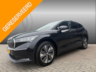Skoda Enyaq iV 60 SFEER VERLICHTING | VIRTUAL DISPLAY | CAMERA | LED LAMPEN | ADAPTIEVE CRUISE | DODEHOEK DETECTIE | LEDER | KEYLESS | VERWARMDE STOELEN/STUUR  | NAVIGATIE | AFNEEMBAAR TREKHAAK |