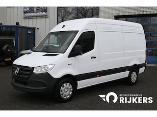 Mercedes-Benz Sprinter 320 L2H2 Pro 81kWh Snellader, Navigatie, Trekhaak, Winterpakket, Etc.