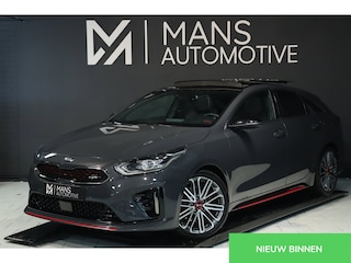 Kia ProCeed 1.6 T-GDI GT / PANODAK / KEYLESS / MEMORY / JBL / CAMERA / CARPLAY