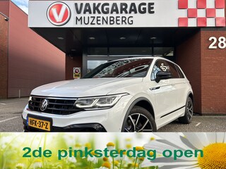 Volkswagen Tiguan 2.0 TSI R 75 Edition 4Motion // AKRA // IQ LIGHT // PANO/SCHUIFKANTELDAK // ADAPTIVE CRUISE // HUD // HARMAN KARDON // 360 CAMERA // NAVI + CARPLAY // KEYLESS