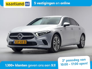 Mercedes-Benz A-klasse Limousine 250 e business Sol. Aut.[ Navi Camera Leder Stoelverwarming ]