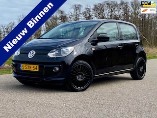 Volkswagen Up 1.0 move up! Automaat Airco Navigatie Stoelverwarming PDC Cruise Control LMV Perfect Onderhouden NAP