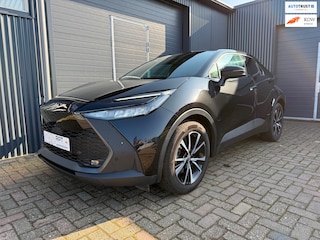 Toyota C-HR 2.0 Plug-in Hybrid 220 Dynamic