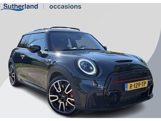 Mini Mini/Clubman/Cabrio 2.0 Essential | 43.000 KM | Leder | Panoramadak | Full Options. | Verwacht!