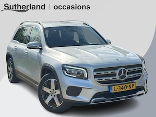 Mercedes-Benz GLB 200 Business Solution Luxury 163pk | Dodehoeksensoren | Elektrische Achterklep | Volledig Leder | Stoelverwarming | Achteruitrijcamera | Eerste eigenaar