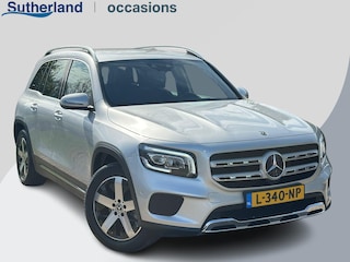 Mercedes-Benz GLB 200 Business Solution Luxury 163pk | Dodehoeksensoren | Elektrische Achterklep | Volledig Leder | Stoelverwarming | Achteruitrijcamera | Eerste eigenaar