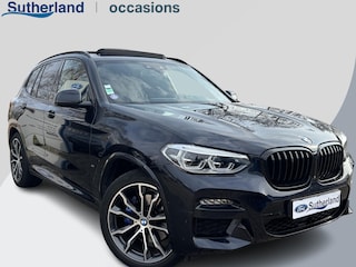 BMW X3 xDrive30e M Sport | Plug-in Hybride | PHEV | Volle uitrusting | 20 inch |  Panoramadak | Trekhaak | Harman/kardon | 360 graden camera | Leder Vernasca Schwarz | Elektrische stoelen met memory functie | M pakket | Sportstoelen | Stoelverwarming| Adaptive Led | Head Up Display | Keyless entry | Elektrische achterklep | Adaptive cruise control | Dodehoeksensoren | Digitaal instrumentenpaneel SCI |