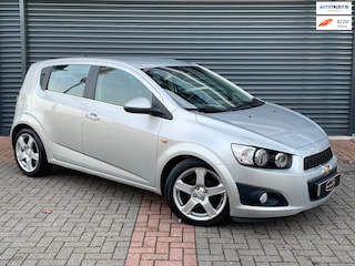 Chevrolet Aveo 1.4 LTZ Parkeersensor | Cruise | Bluetooth | Airco