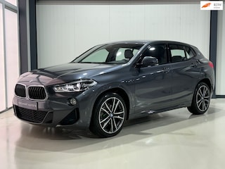 BMW X2 SDrive18i M Sport Executive Automaat / Lederen interieur / Navigatie full map / Cruise control