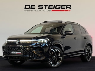 Volkswagen Tiguan 1.5 eHybrid R-Line Black Style 272 PK Pano 360 Harman Kardon Massage Trekhaak