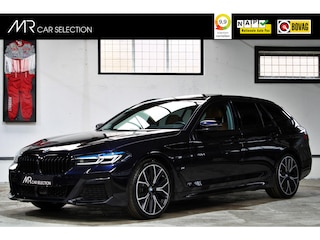 BMW 5-serie Touring 530i High Executive | M-Sport | 20 inch | Adapt. cruise control| Trekhaak | NL auto | 1e eigenaar | BTW |