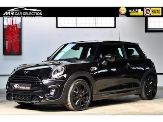 Mini Cooper 1.5 Dalston Edition | John Cooper Works | Apple Carplay | Stoelverwarming | NL auto | 1e eigenaar |
