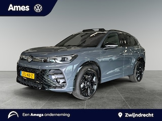Volkswagen Tiguan 1.5 272pk eHybrid R-Line Edition Panoramaschuif-kanteldak | Bekleding leder 'Varenna' geperforeerd | Soundsysteem 'Harman Kardon'