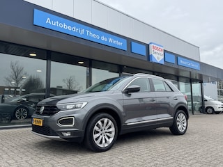 Volkswagen T-Roc 1.5 TSI Sport | Stoel/Stuurverwarming | Clima | Keyless | Virtua