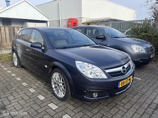Opel Signum 2.8 V6 Cosmo