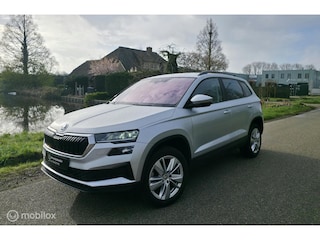 Skoda Karoq 1.5 TSI ACT / El. Trekh. / Navi / Camera / Carplay