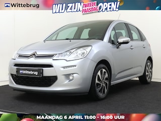 Citroën C3 1.2 PureTech 82PK Collection Automaat | Unieke km stand | Panoramische voorruit | Navigatie | Parkeerhulp |