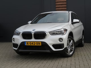 BMW X1 xDrive20i High Executive Airco Cr-Control Panoramadak Trekh