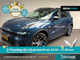 Lynk & Co 01 1.5 | Camera | Panoramadak | Stoelverwarming | Elektrische achterklep|