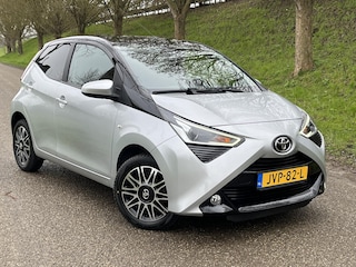 Toyota Aygo 1.0 VVT-i x-play