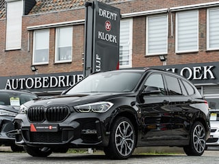 BMW X1 xDrive20i High Exe M-Sport PANO 19 INCH HARMAN KARDON HUD CAMERA SHADOW