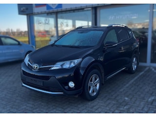 Toyota RAV4 2.0 VVT-i 151pk AWD Aut Executive Business