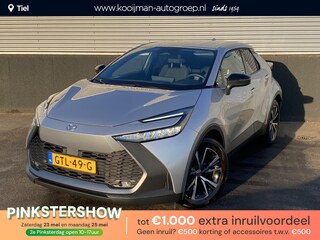 Toyota C-HR 1.8 Hybrid 140 Dynamic Nieuw geleverd! incl. o.a.: AppleCarPlay/AndroidAuto, Dodehoek detectie, Parkeerhulp camera incl. sensoren, LM velgen, Adaptieve Cruise Control, Climate Control