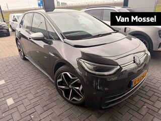 Volkswagen ID.3 First Plus 58 kWh | Apple/Android Play | Camera | Adaptive Cruise | Keyless | Matrix LED | Navi | PDC V+A | 12 Maand BOVAG Garantie! |