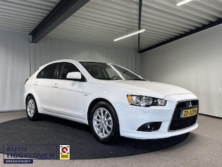 Mitsubishi Lancer Sportback 1.6 Edition One Trekhaak | Apple Carplay