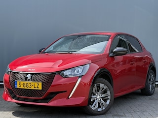 Peugeot 208 BJR 2023 EV 136 PK Allure Pack 50 kWh 3-FASE | VIRTUAL DISPLAY | STOEL VERWARMING | LED | CAMERA | LMV