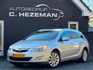 Opel Astra Sports Tourer 1.4 Turbo Cosmo Navigatie Cruise Control Climate Control AUX USB LEER