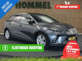 MG 4 Electric Luxury 64 kWh SOH 96.1%!! - ORIGINEEL NEDERLANDSE AUTO - DODEHOEKDETECTIE - 3 FASE LADEN - STUURVERWARMING - ACHTERUITRIJCAMERA - CRUISE CONTROL ADAPTIEF - CLIMATE CONTROL - FULL-MAP NAVIGATIESYSTEEM - STUUR/VOORSTOELEN VERWARMD