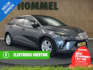 MG 4 Electric Luxury 64 kWh SOH 96.1%!! - ORIGINEEL NEDERLANDSE AUTO - DODEHOEKDETECTIE - 3 FASE LADEN - STUURVERWARMING - ACHTERUITRIJCAMERA - CRUISE CONTROL ADAPTIEF - CLIMATE CONTROL - FULL-MAP NAVIGATIESYSTEEM - STUUR/VOORSTOELEN VERWARMD
