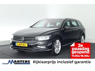 Volkswagen Passat Variant 1.5 TSI 150pk DSG Business HUD Trekhaak Camera Keyless Navigatie Voorruitverwarming