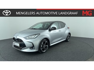 Toyota Yaris 1.5 Hybrid 130 Launch Edition RIJKLAAR | Navigatie | JBL | Head-up Display